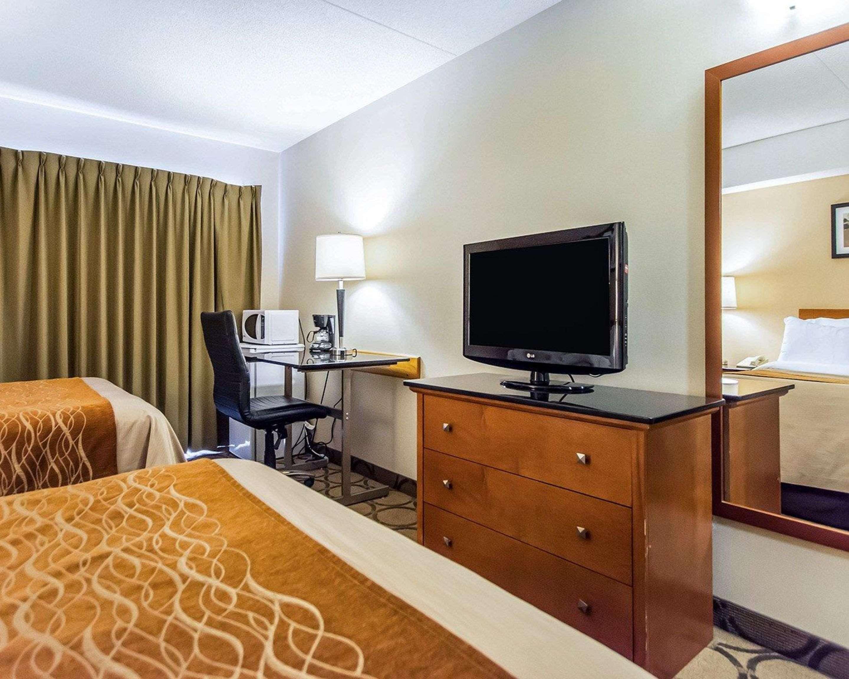 Comfort Inn East Sudbury Bagian luar foto