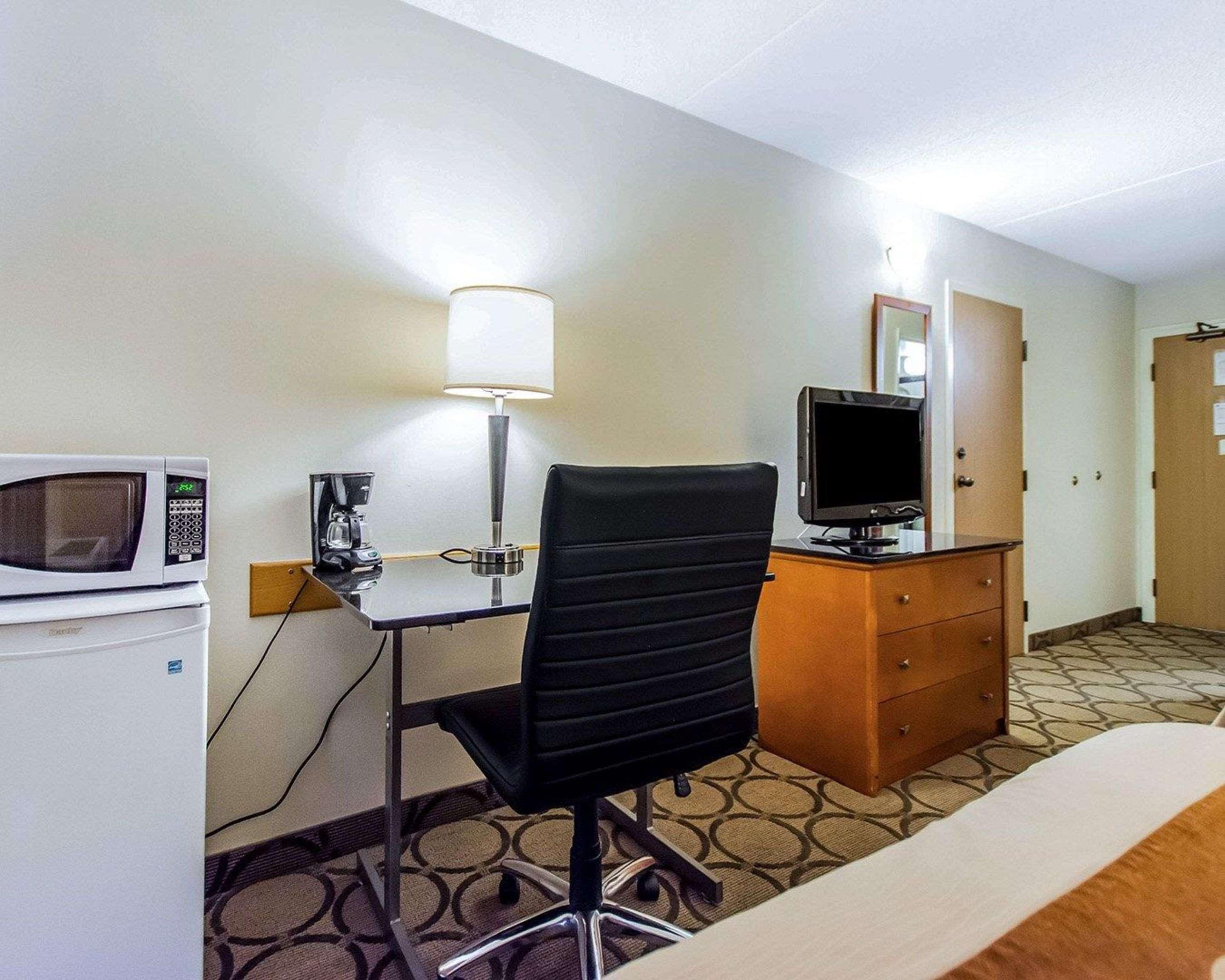 Comfort Inn East Sudbury Bagian luar foto