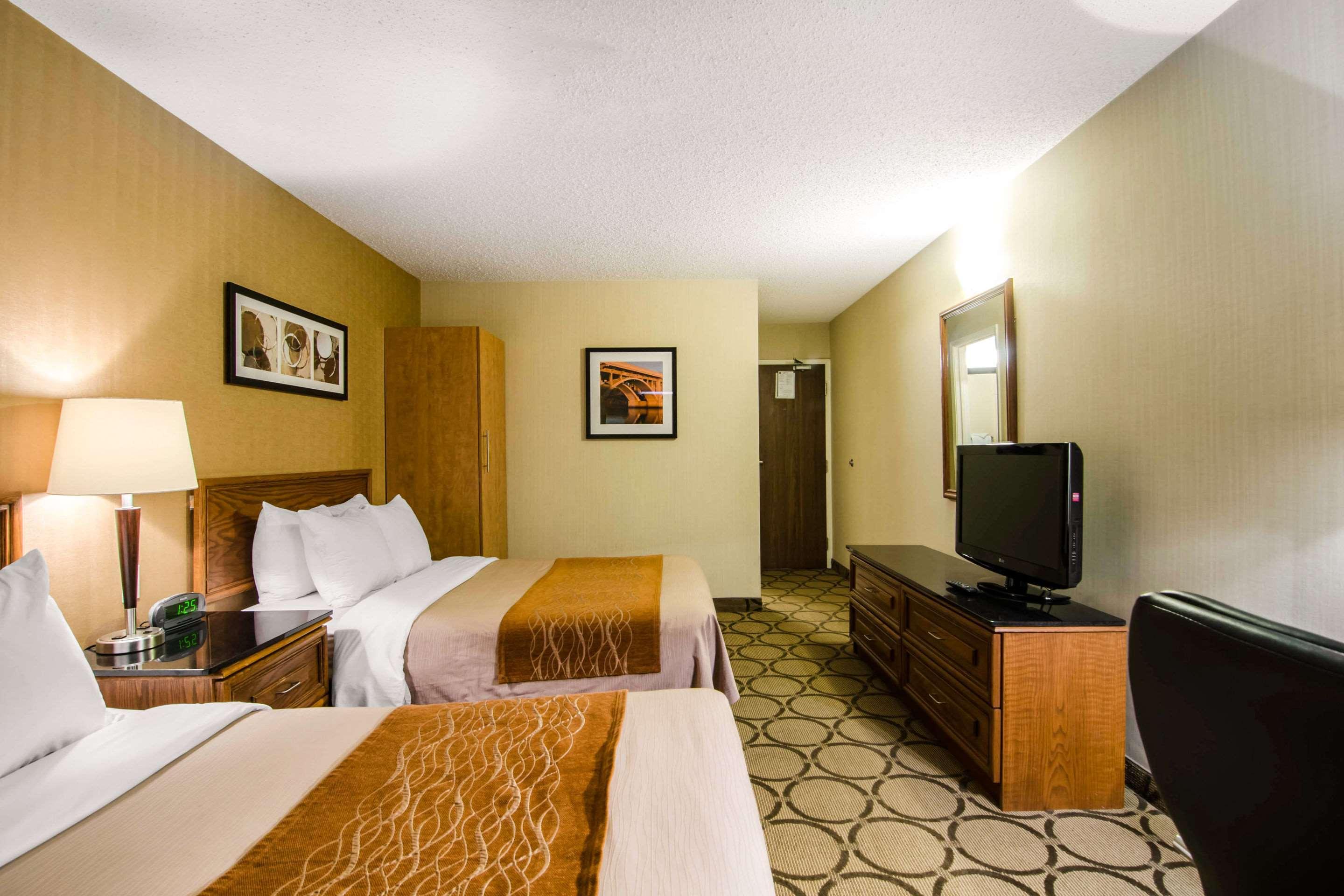 Comfort Inn East Sudbury Bagian luar foto