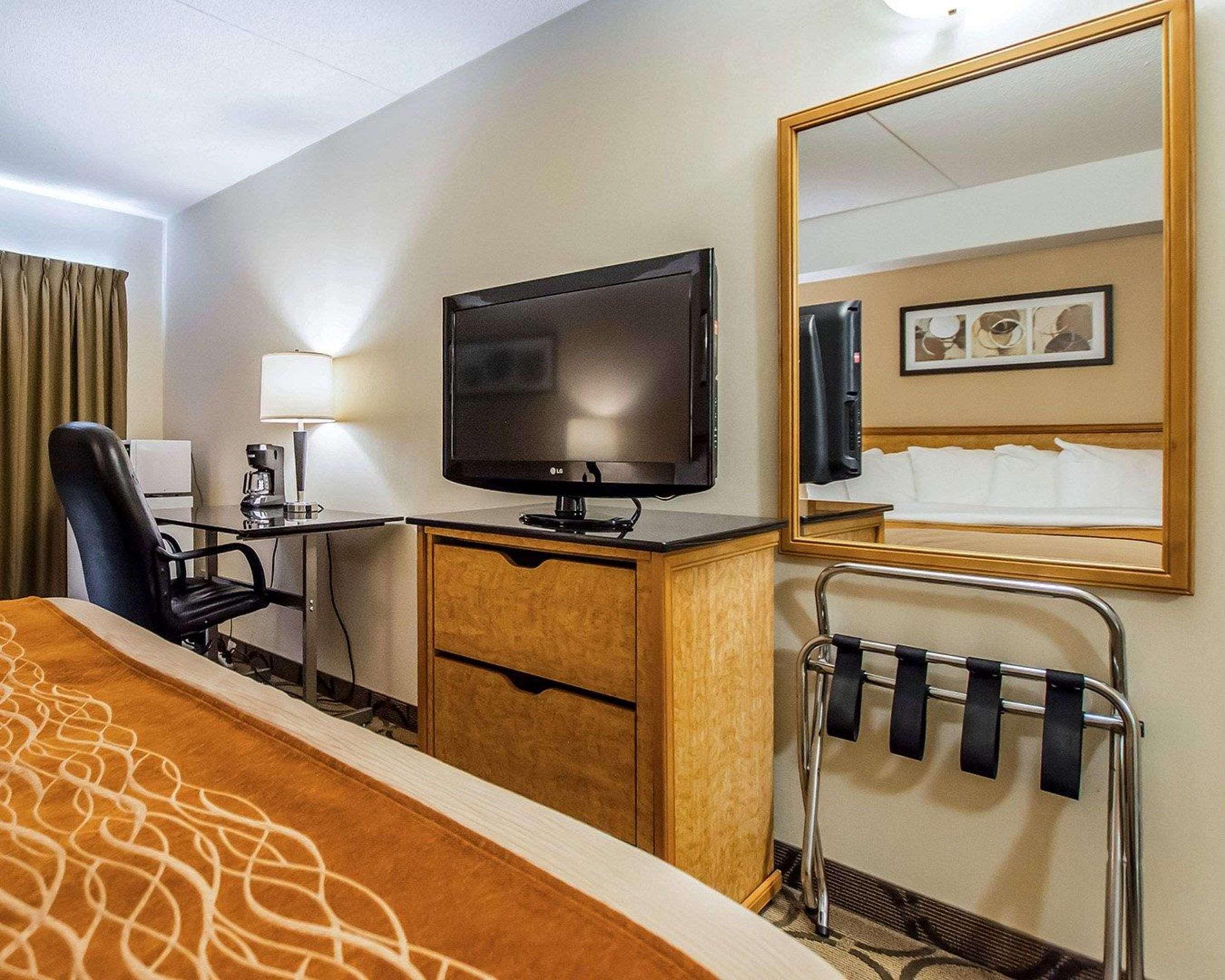 Comfort Inn East Sudbury Bagian luar foto