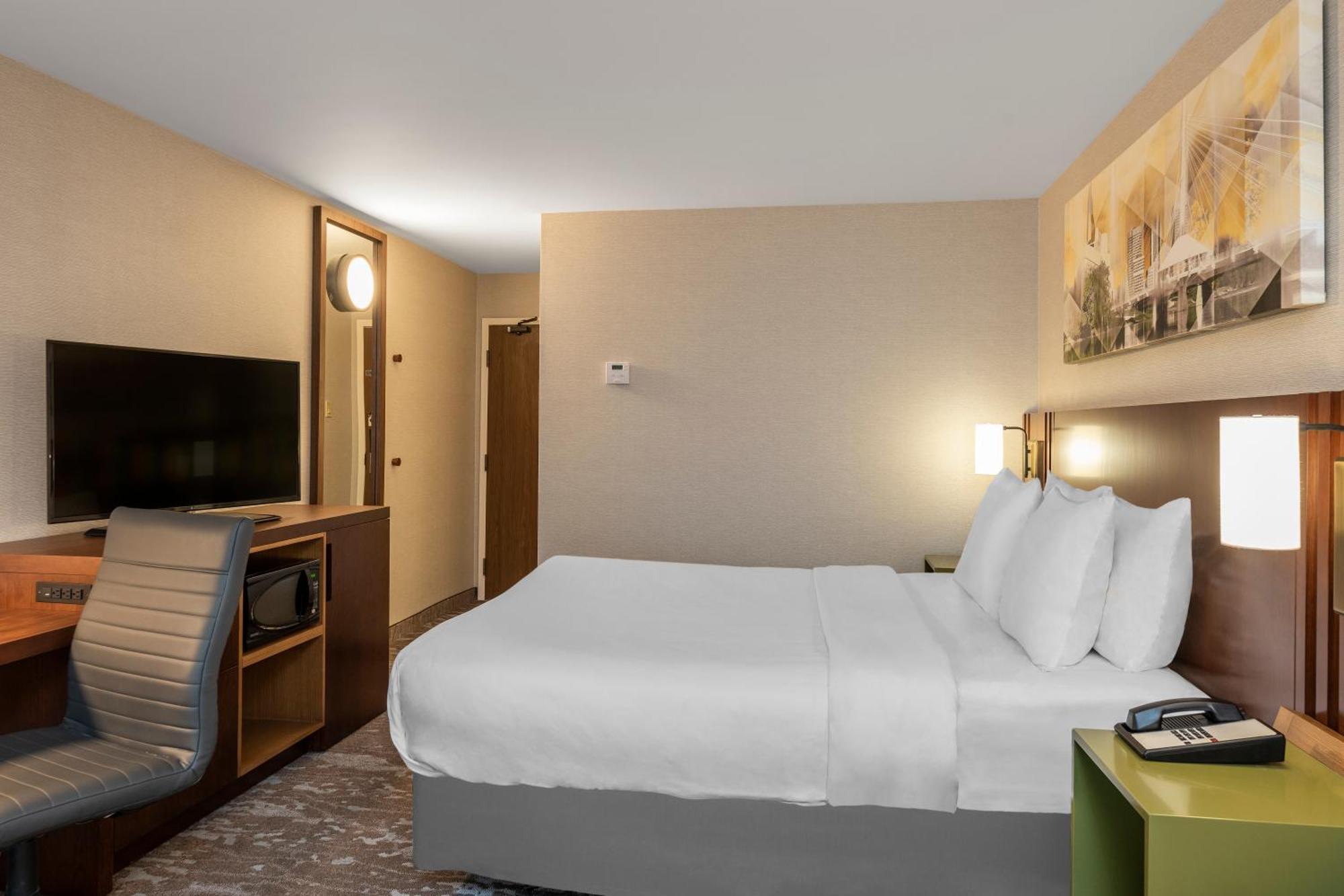 Comfort Inn East Sudbury Bagian luar foto