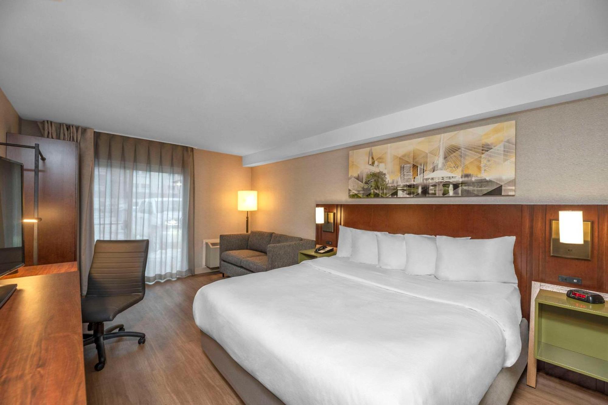 Comfort Inn East Sudbury Bagian luar foto